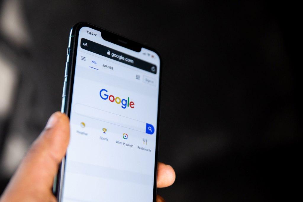 search campaigns and shopping campaigns